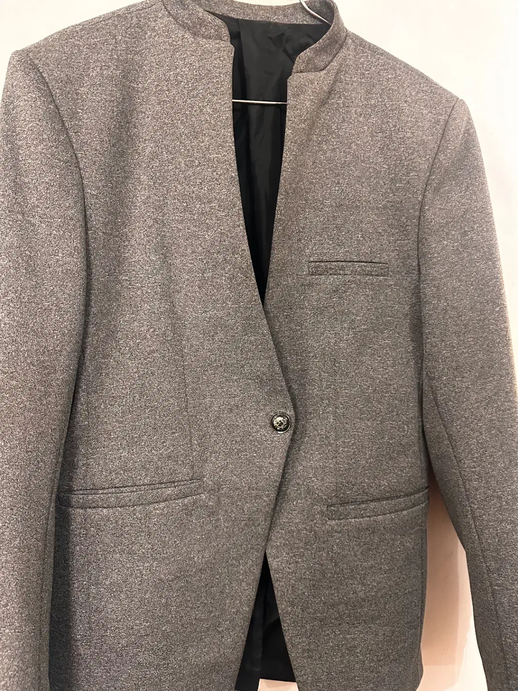 تک کت|لباس|لاهیجان, انقلاب|دیوار