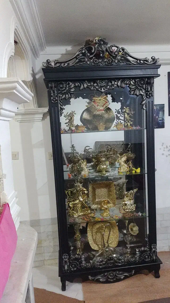 بوفه درحد نو|بوفه، ویترین، کنسول|خوی, |دیوار