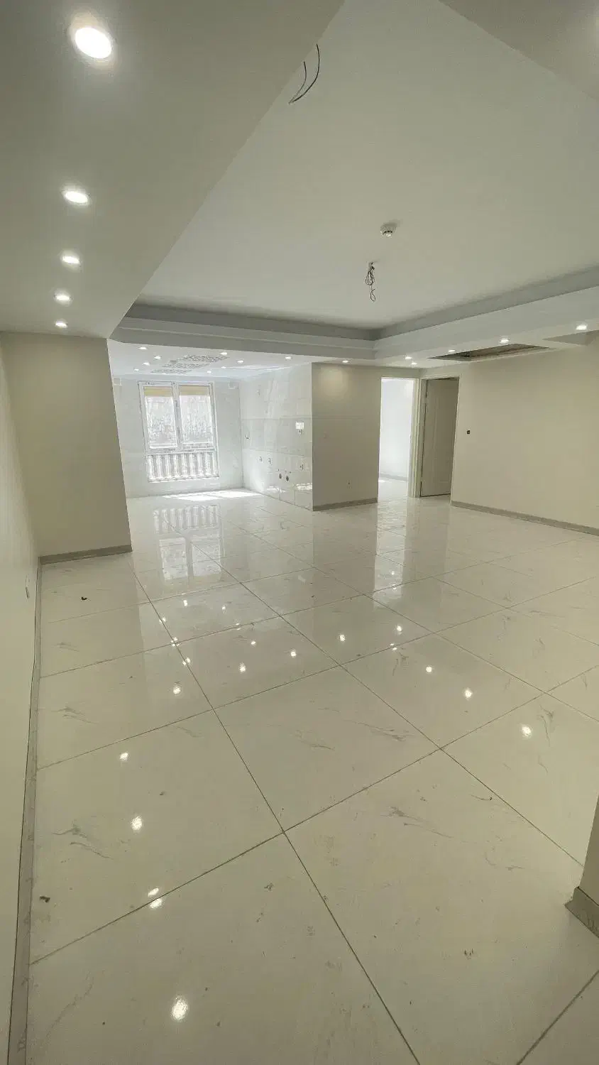 ۸۶ متر / کلید نخورده/ رو به آفتاب|فروش آپارتمان|تهران, شهرک گلها (تهرانسر)|دیوار