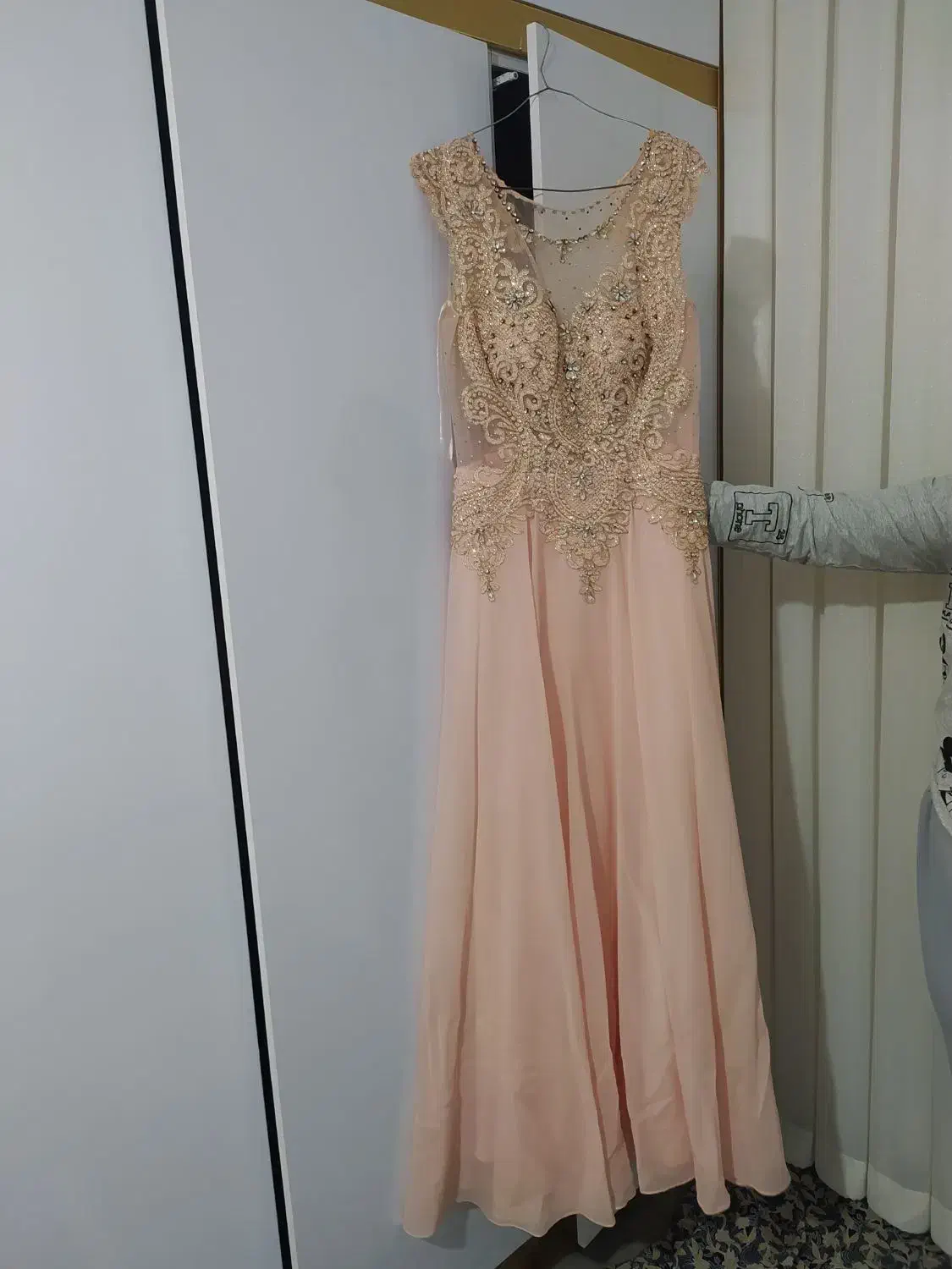 لباس مجلسی|لباس|اسدآباد, |دیوار