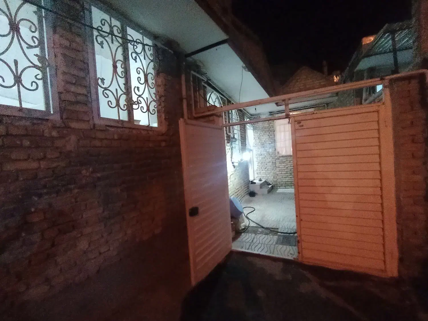 فروش حیاط 84م پشت دبی ترک (املاک سعیدتقوی)|فروش خانه و ویلا|ارومیه, |دیوار