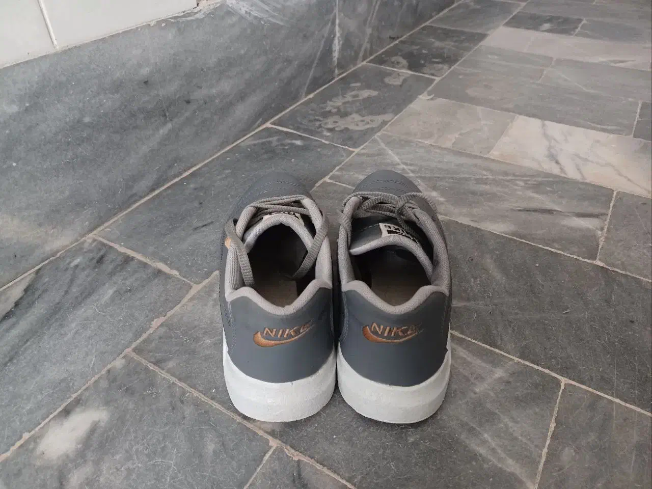 کف نایک نو سایز 40 زیر قیمت بازار|کیف، کفش، کمربند|مشگین شهر, |دیوار