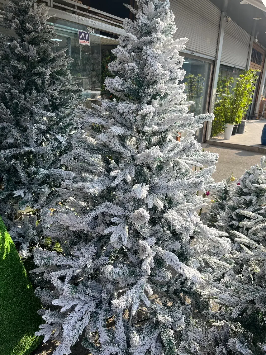 درخت کریسمس ۶۰ تا ۲۱۰ سانت وآویز و اکسسوری کریسمس|گل مصنوعی|قزوین, |دیوار