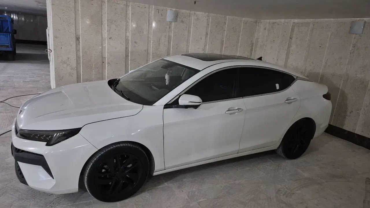 Kmc J7مدل۱۴۰۳|خودرو سواری و وانت|ورامین, شهرک ولیعصر|دیوار