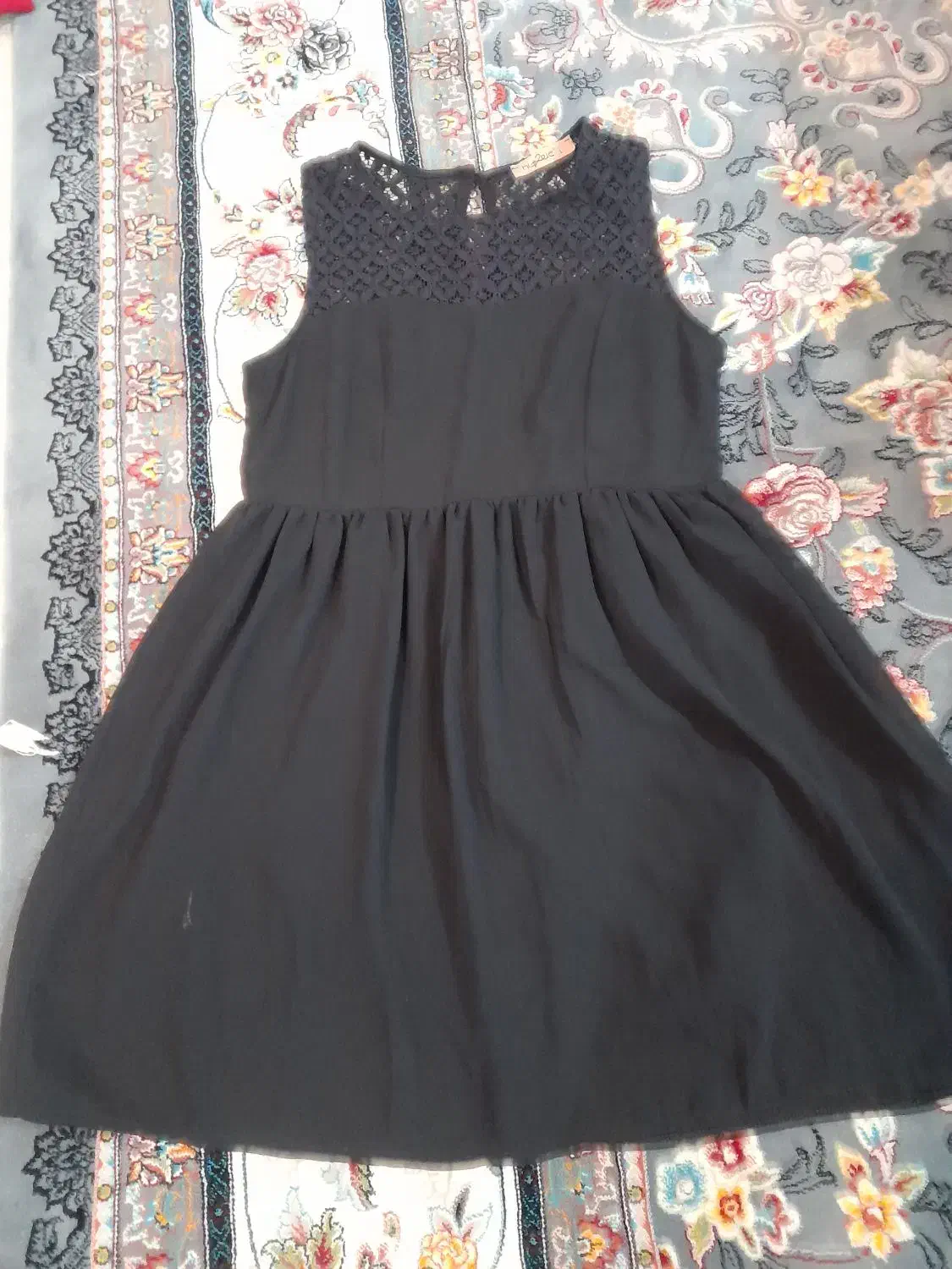 لباس مجلسی|لباس|ساری, |دیوار