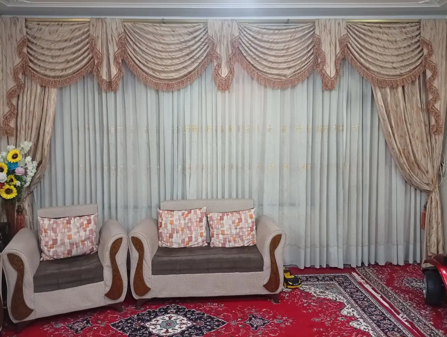 پرده|پرده، رانر، رومیزی|بروجرد, |دیوار