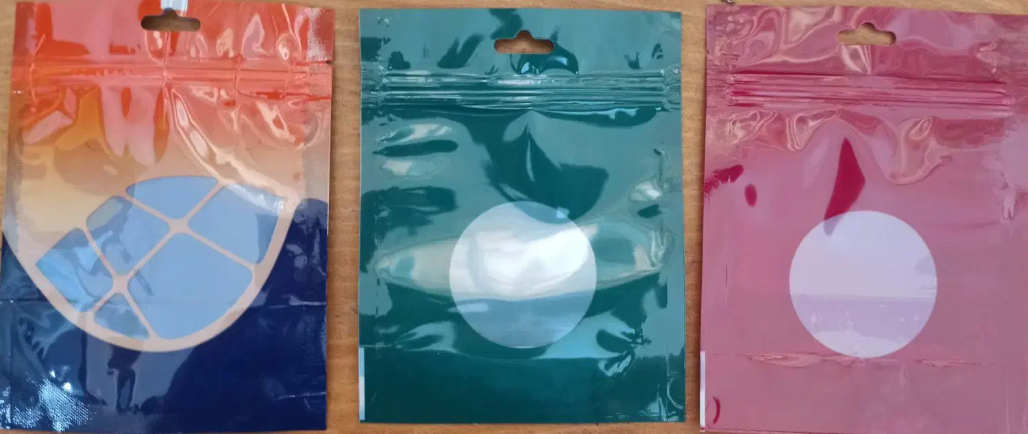 پاکت زیپ دار 13*17 سانت|ظروف نگهدارنده، پلاستیکی، یکبارمصرف|شیراز, منطقه هوایی شهید دوران|دیوار