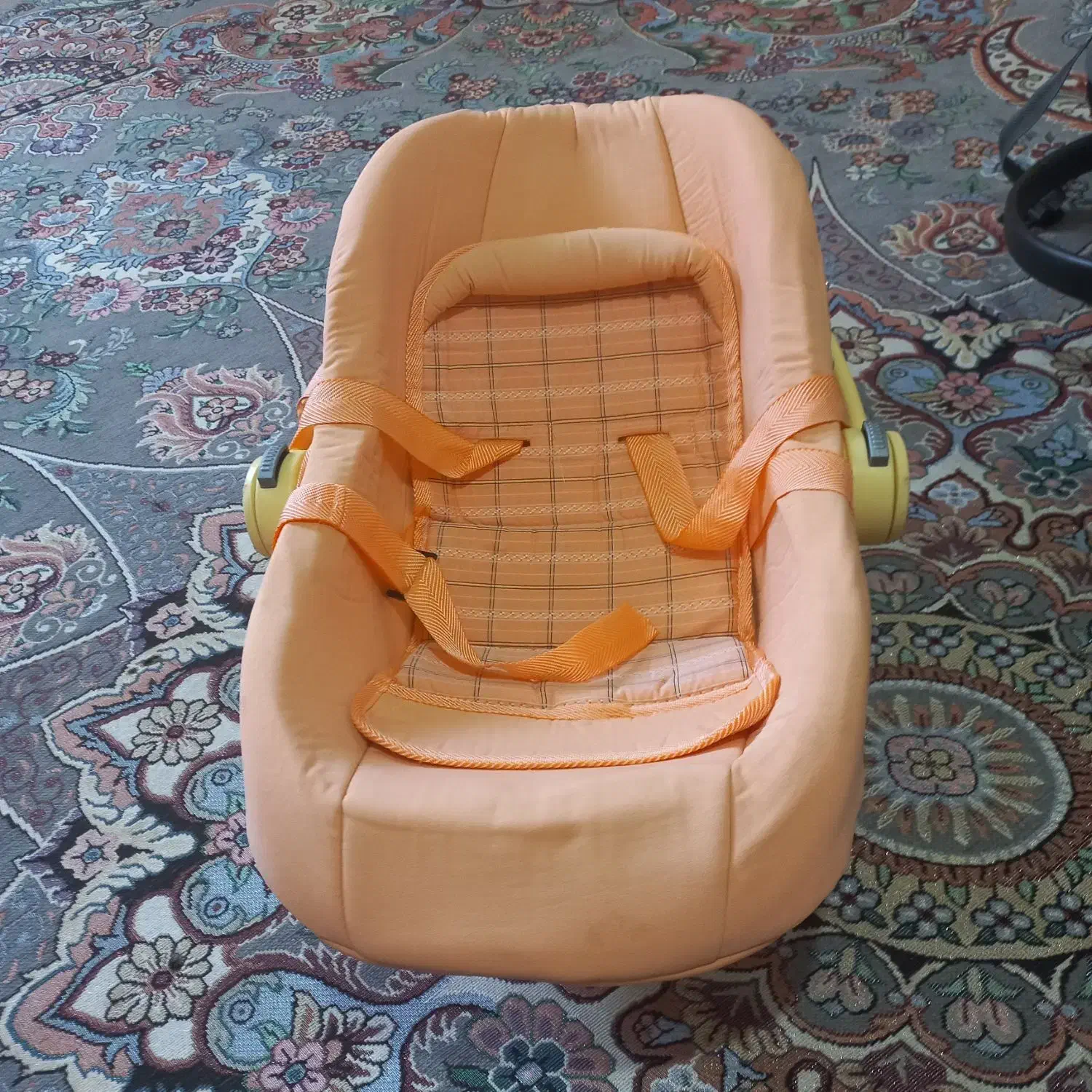 کریر|کالسکه و لوازم جانبی|اشتهارد, |دیوار