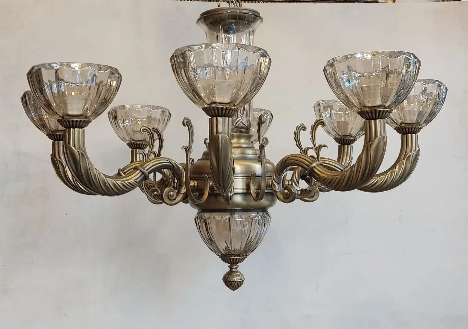 لوستر برنز دایکاست 8شاخه|لوستر و چراغ آویز|تهران, مجیدیه|دیوار