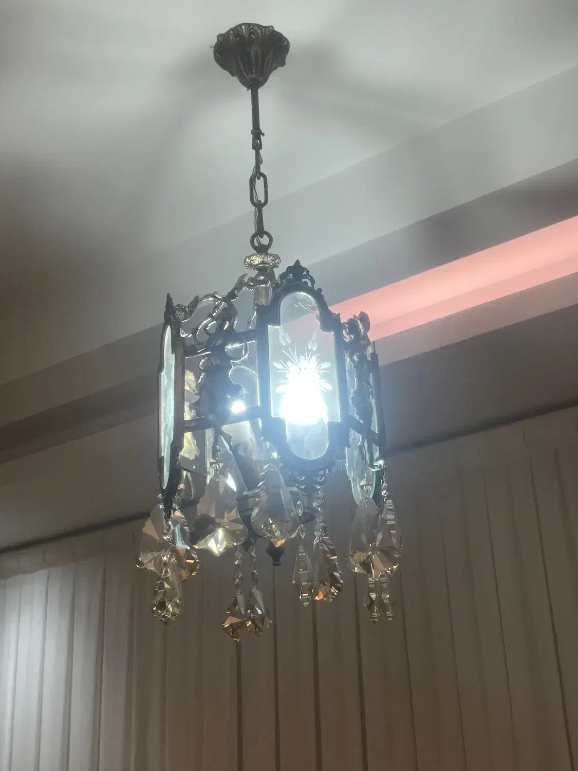 لوستر برنز مدل فرشته|لوستر و چراغ آویز|شاهرود, |دیوار