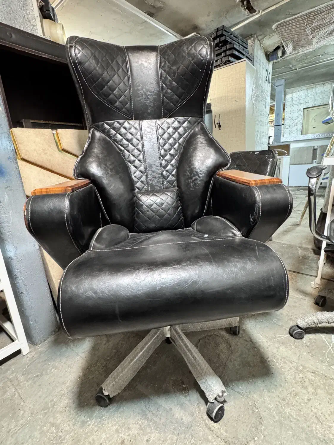 صندلی امپراطور|مبلمان اداری|سقز, |دیوار