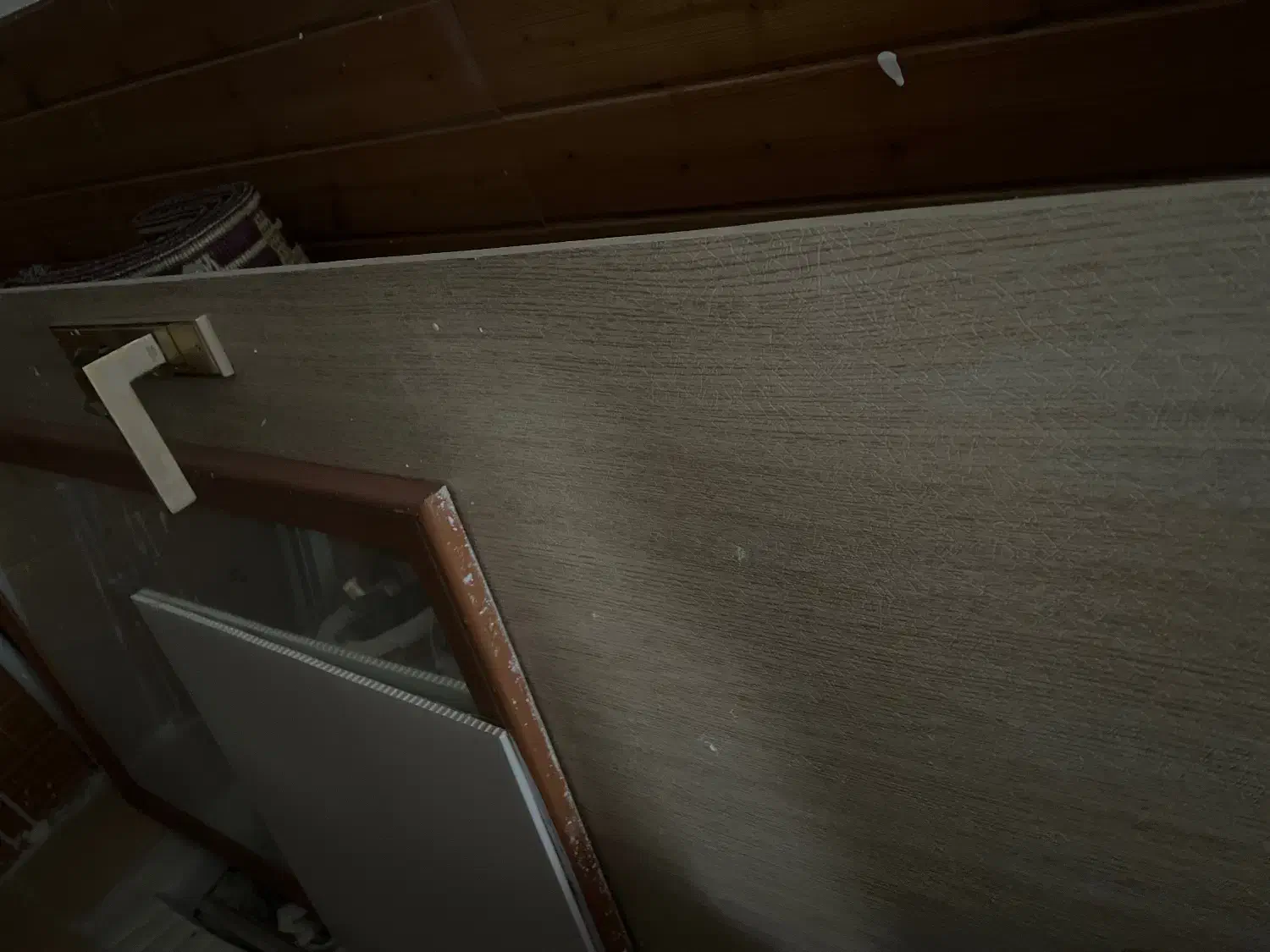 درب چوبی|مصالح و تجهیزات ساختمان|تهران, زرگنده|دیوار