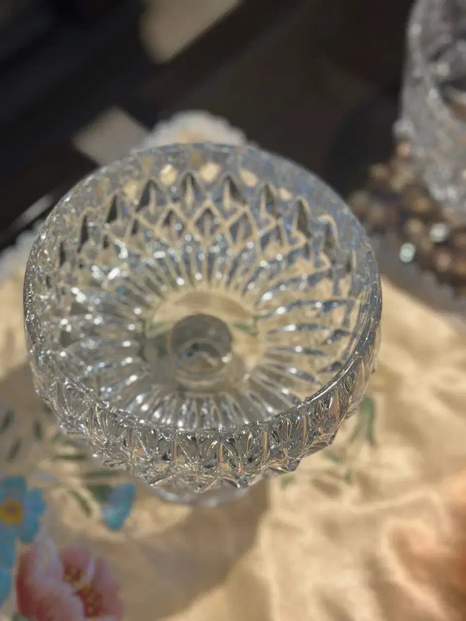 شکلاتخوری پایه دار ناخمن مدل اوریون|ظروف سرو و پذیرایی|تهران, چیتگر شمالی|دیوار