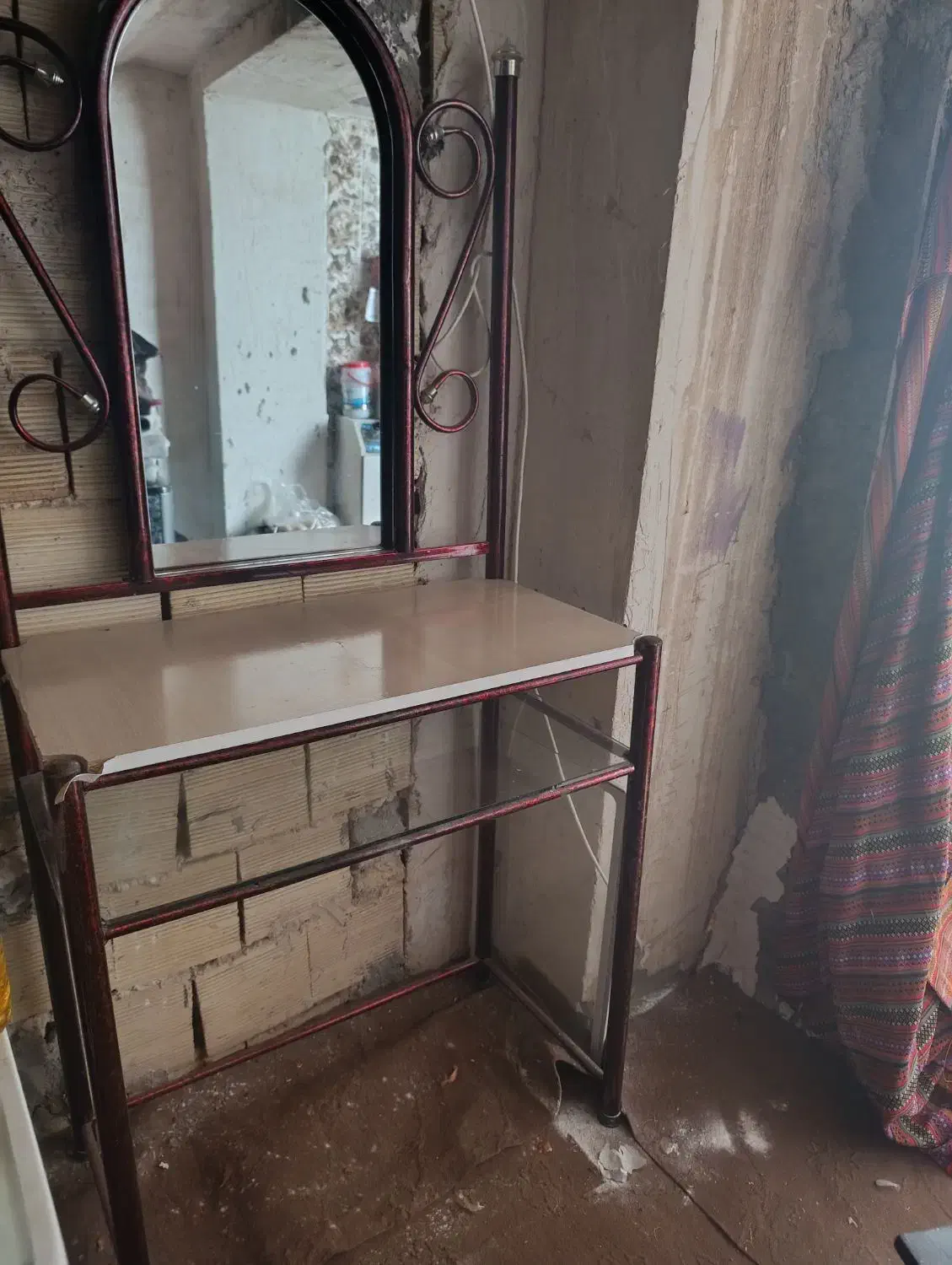 میز اینه دار|مبلمان خانگی و میز عسلی|هریس, |دیوار