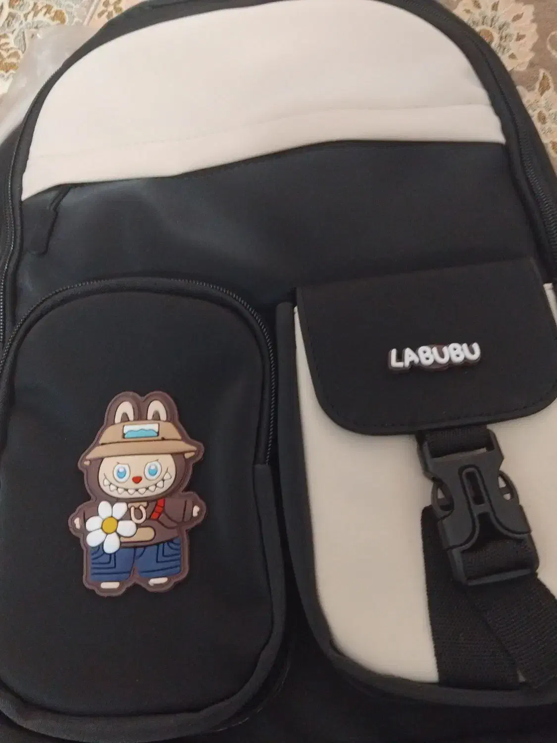 کیف و کوله مدرسه|کیف، کفش، کمربند|کرج, پیشاهنگی|دیوار