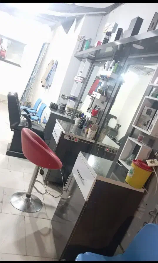 دکور آرایشگاه|آرایشگاه و سالنهای زیبایی|زابل, |دیوار