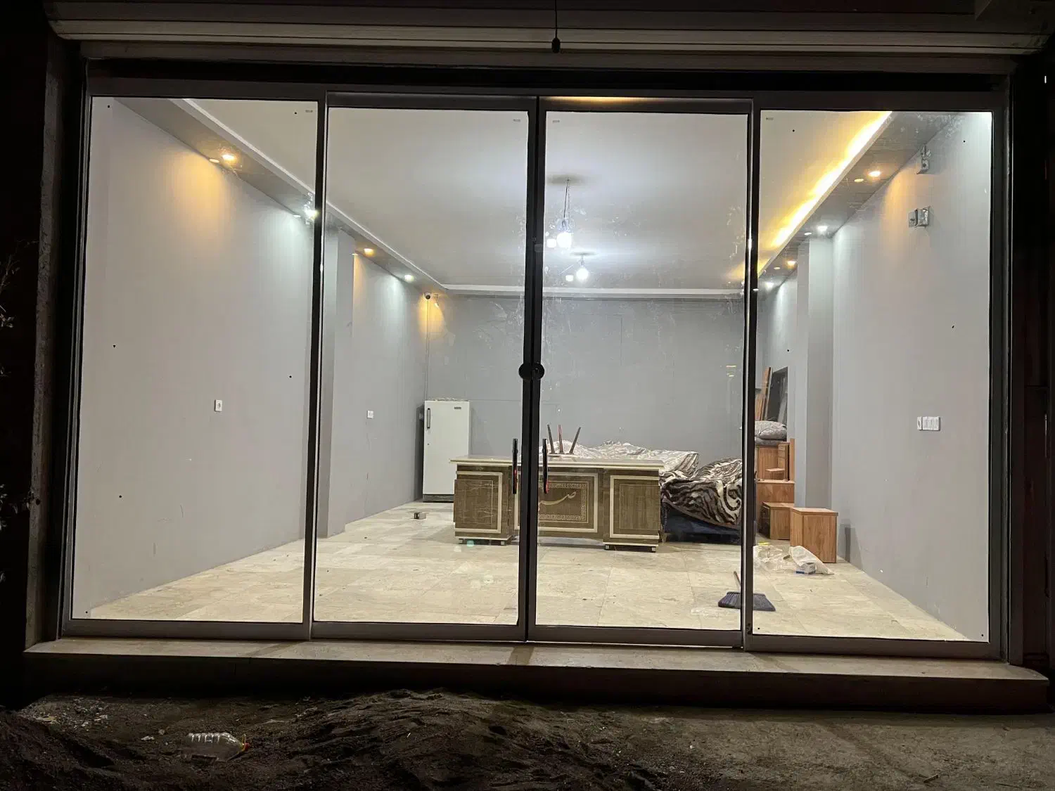 اجاره مغازه شاندیز داخل گاراژ برای خدمات خودرو|اجارهٔ مغازه و غرفه|شاندیز, |دیوار