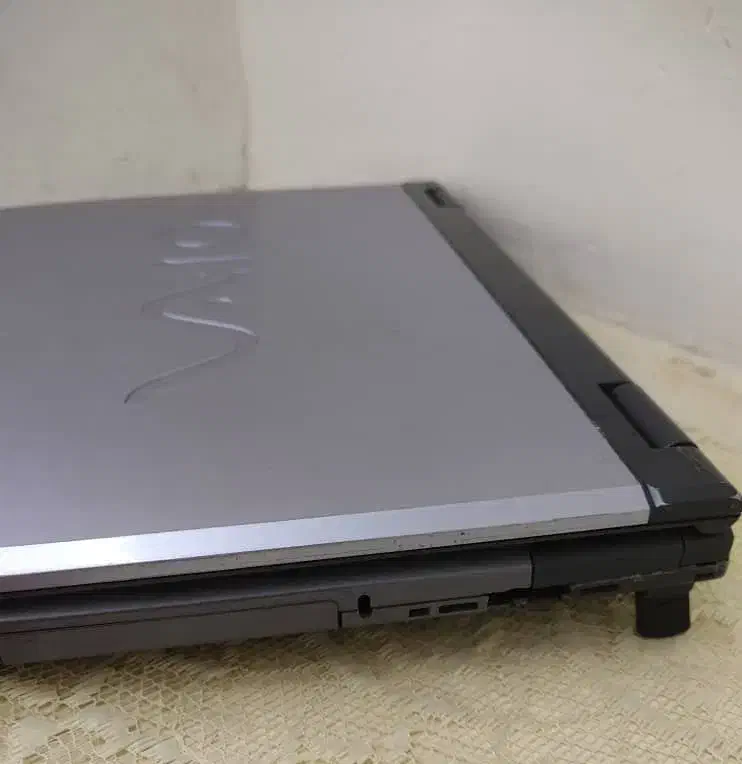 لپ تاپ سونی وایو|رایانه همراه|شوشتر, |دیوار