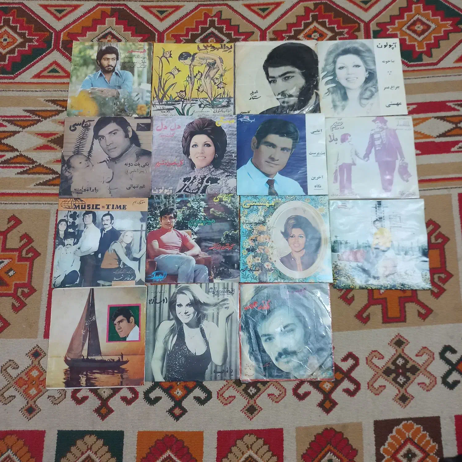 گرام قدیمی. صفحه گرام عکس دار|کلکسیون اشیاء عتیقه|اصفهان, ستار|دیوار