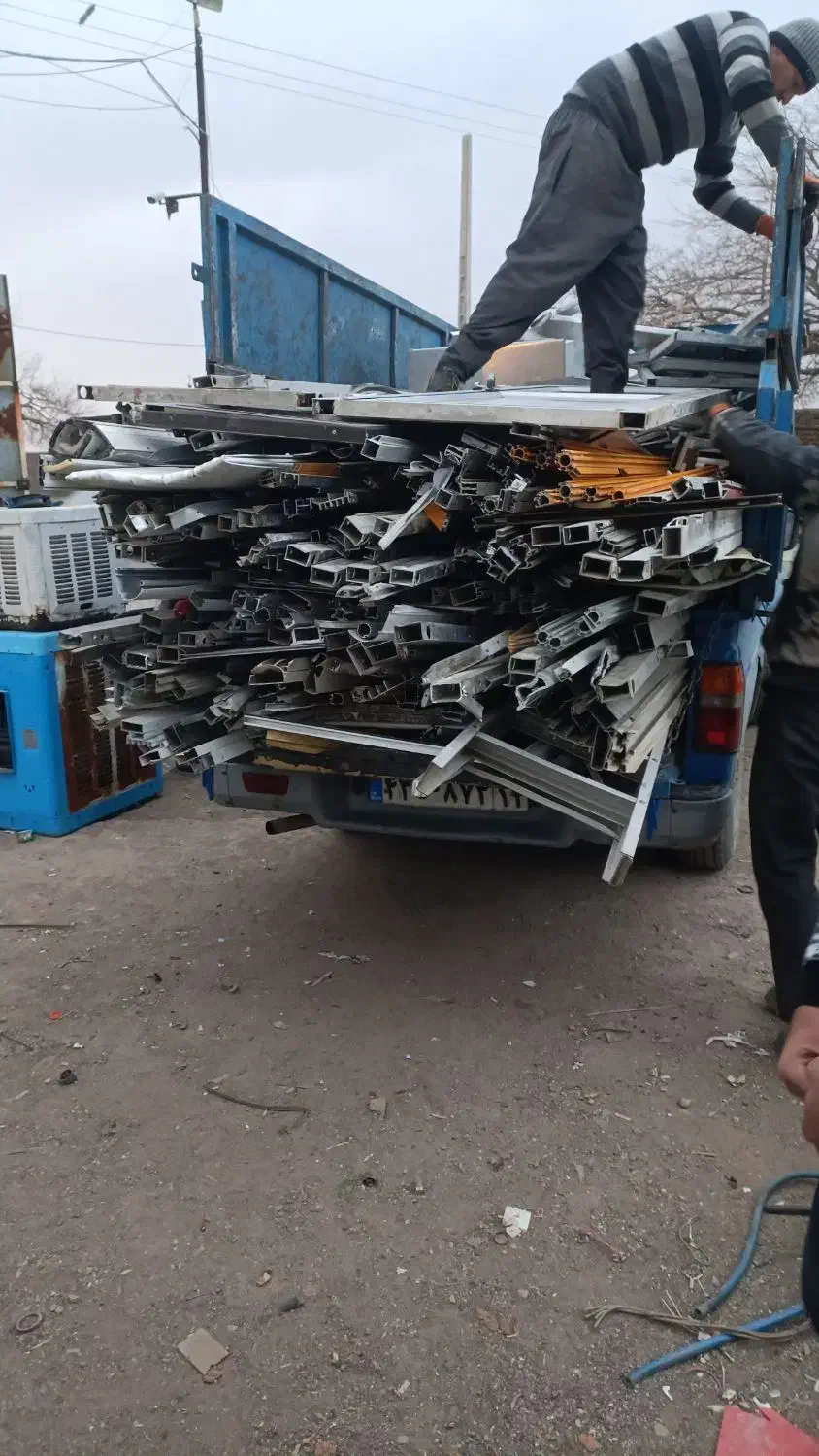 فروش و خ‌ر ید ضایعات آلومینیوم آهن مس برنج|عمده‌فروشی|مشهد, دانشجو|دیوار