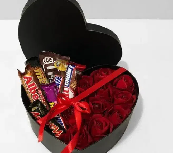 باکس ولنتاین|گل مصنوعی|کرمانشاه, |دیوار