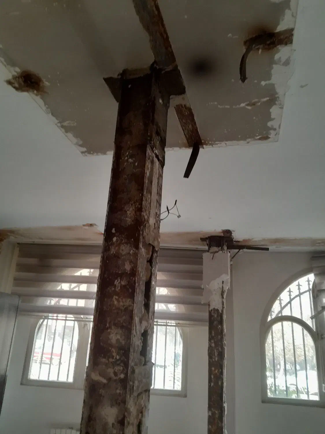 تخریب کلی وداخلی ساختمان .|خدمات پیشه و مهارت|تهران, سید خندان (جلفا)|دیوار