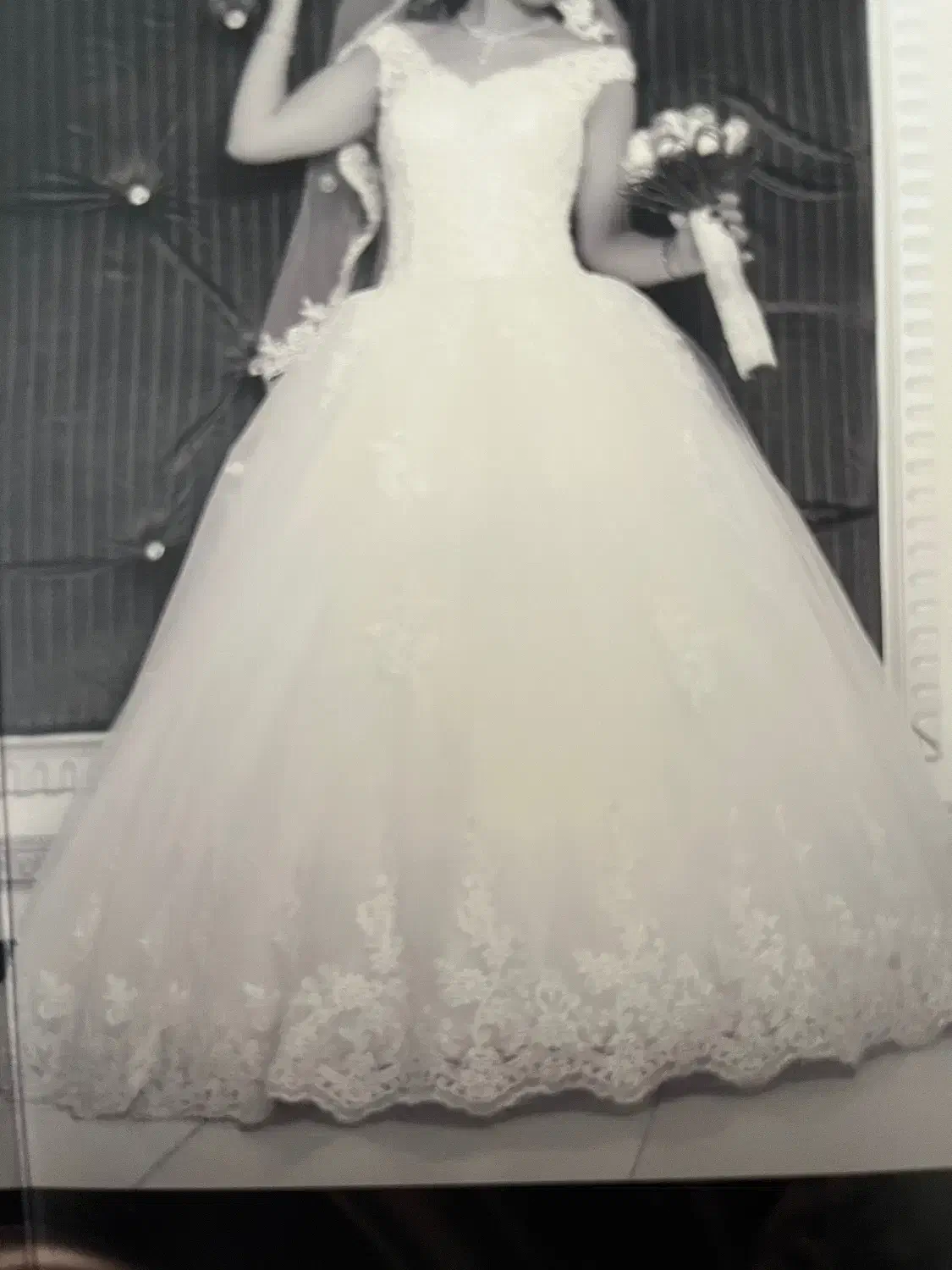 لباس عروس تمام دانتل|لباس|ری, دیلمان|دیوار