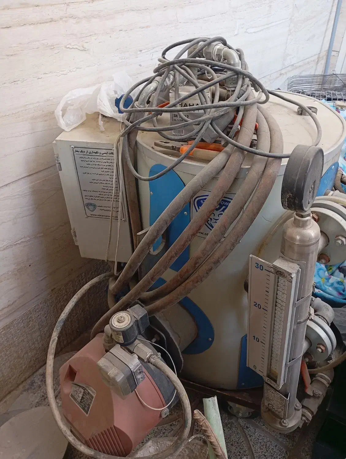 یک دستگاه کارواش بخار شور ماشین|ماشین‌آلات صنعتی|مرودشت, فرهنگ|دیوار