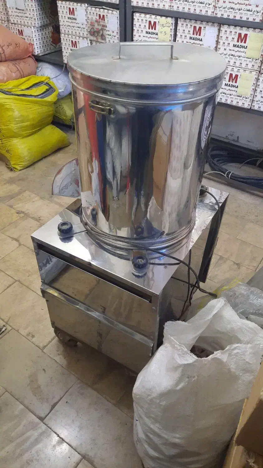 سبزی خورد کن بزرگ صنعتی|خردکن، آسیاب، غذاساز|تهران, افسریه جنوبی|دیوار