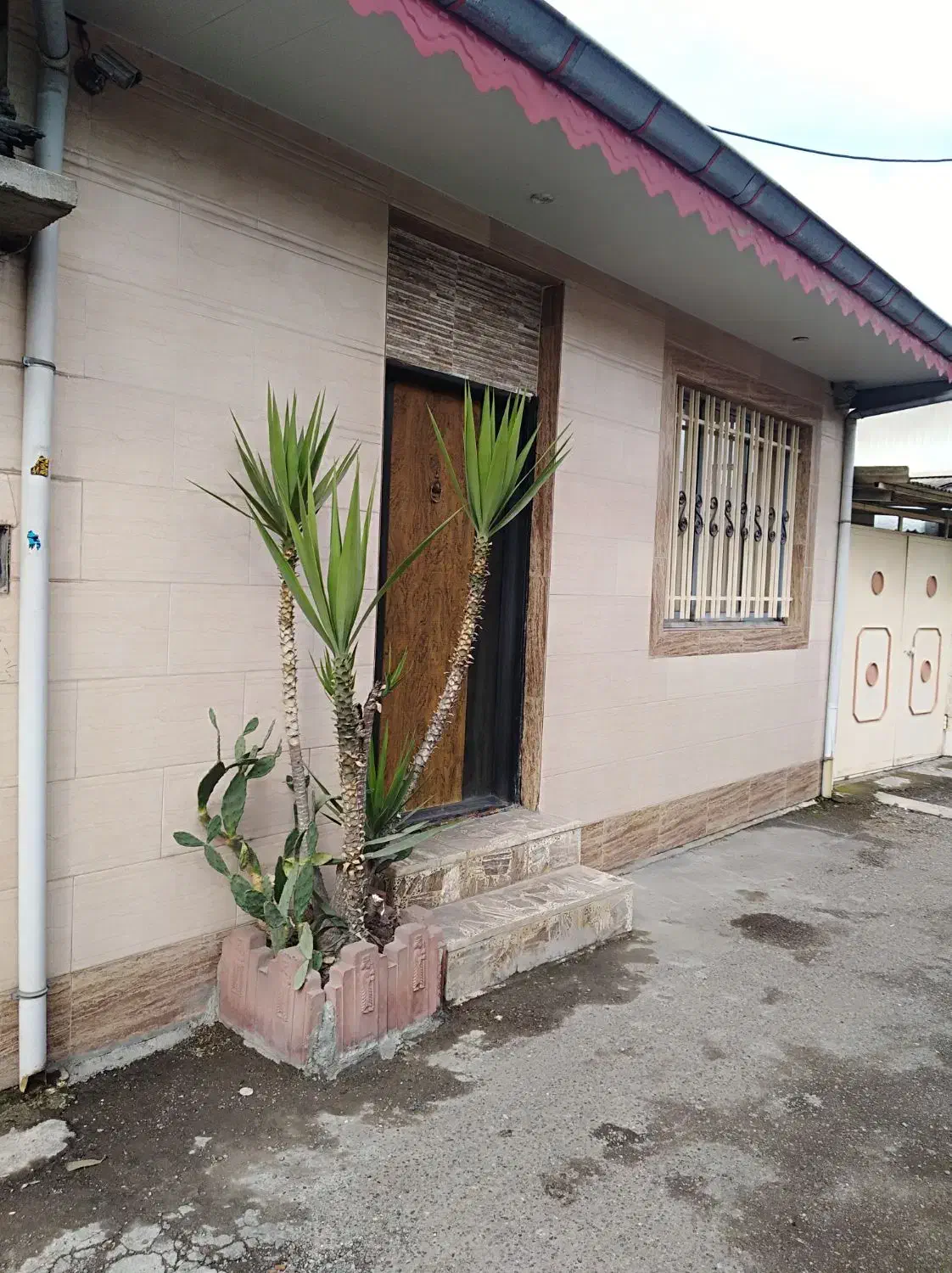 خانه ویلایی نسق ۸۰متری بازسازی شده|فروش خانه و ویلا|رشت, پاستوریزه|دیوار