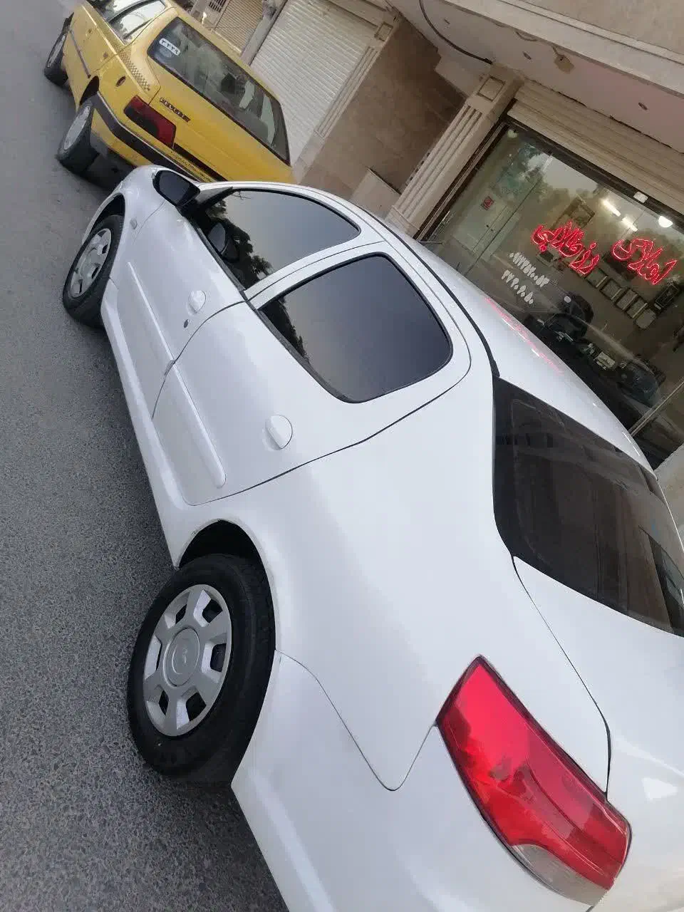 رانا پلاس 1401|خودرو سواری و وانت|قم, سالاریه|دیوار