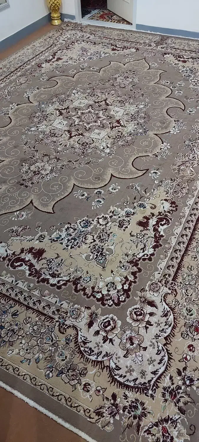 فرش ۱۲ متری|فرش|خرم‌آباد, |دیوار