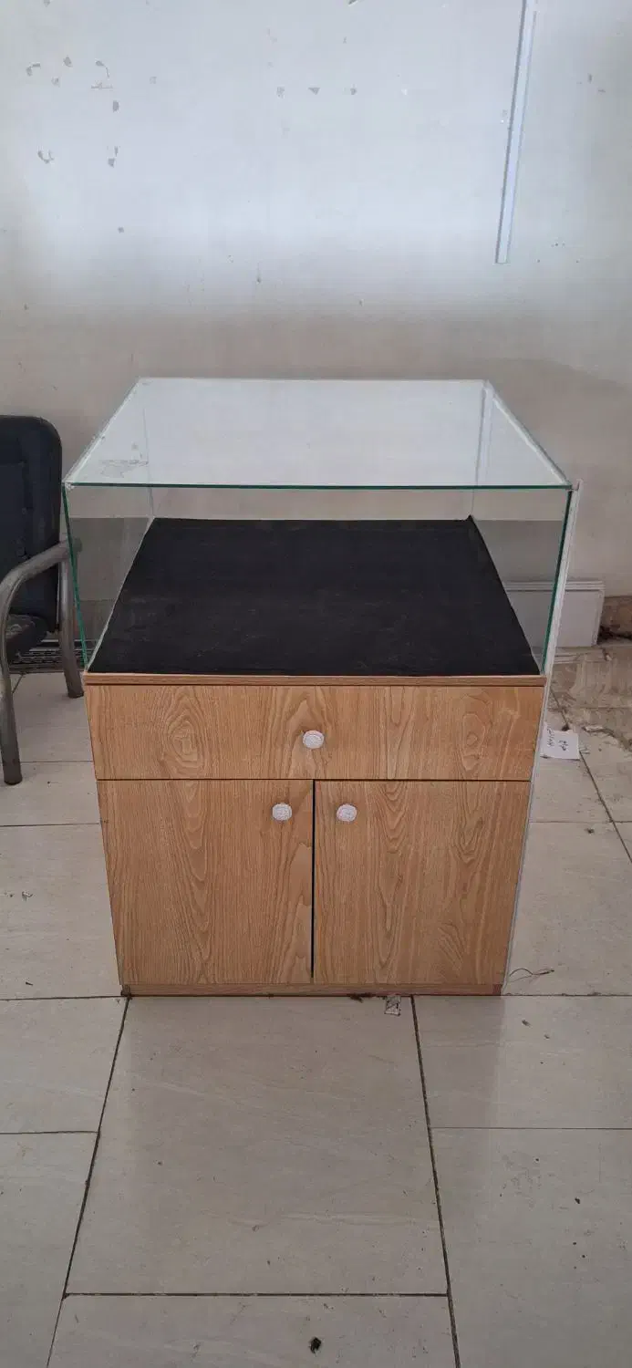 ویترین تمام ام دی اف|بوفه، ویترین، کنسول|قم, پردیسان|دیوار