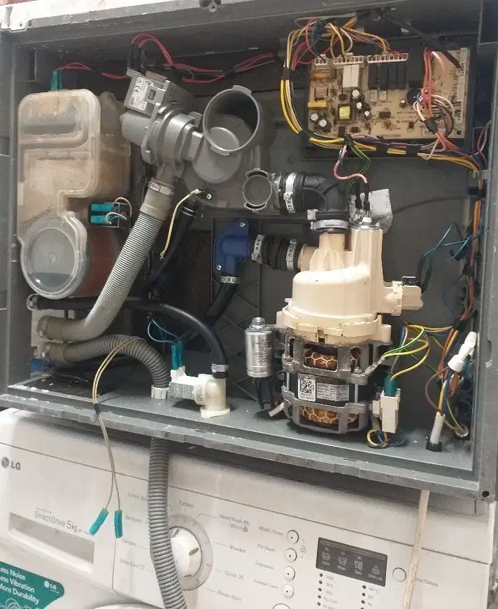 خدمات فنی آراد|خدمات پیشه و مهارت|گلبهار, شهر جدید گلبهار|دیوار