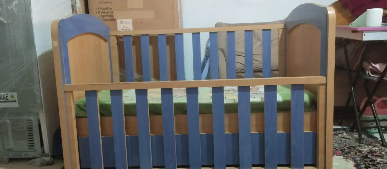 تخت کودک ومیز کامپیوتر|تخت و سرویس خواب|پاکدشت, پاکدشت (مامازند)|دیوار