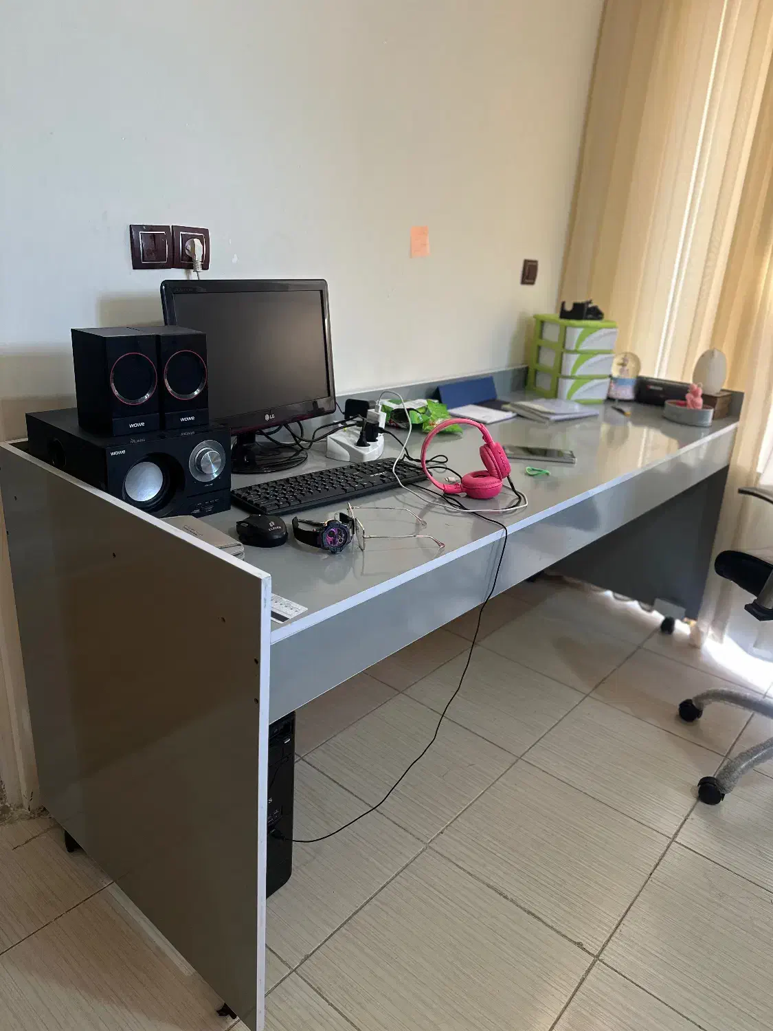 تخت و میز|تشک تختخواب|فولادشهر, C1|دیوار