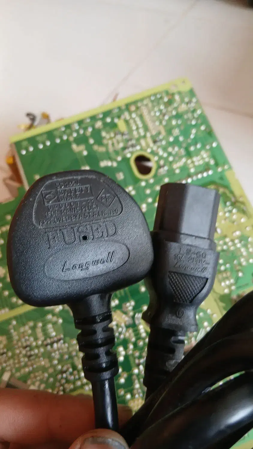 کابل پاور۳،۲پین اصل ماینر،پلوپزوتعداد لوازم باارزش|قطعات و لوازم جانبی رایانه|لنگرود, |دیوار