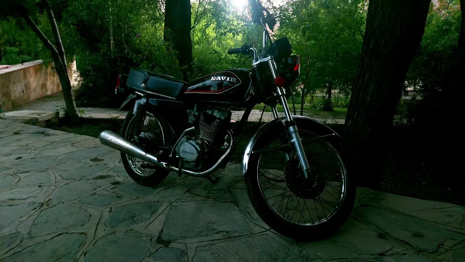 موتور ۲۰۰ دست کویر مدل ۸۳ مدارک تکمیل|موتورسیکلت|شازند, |دیوار