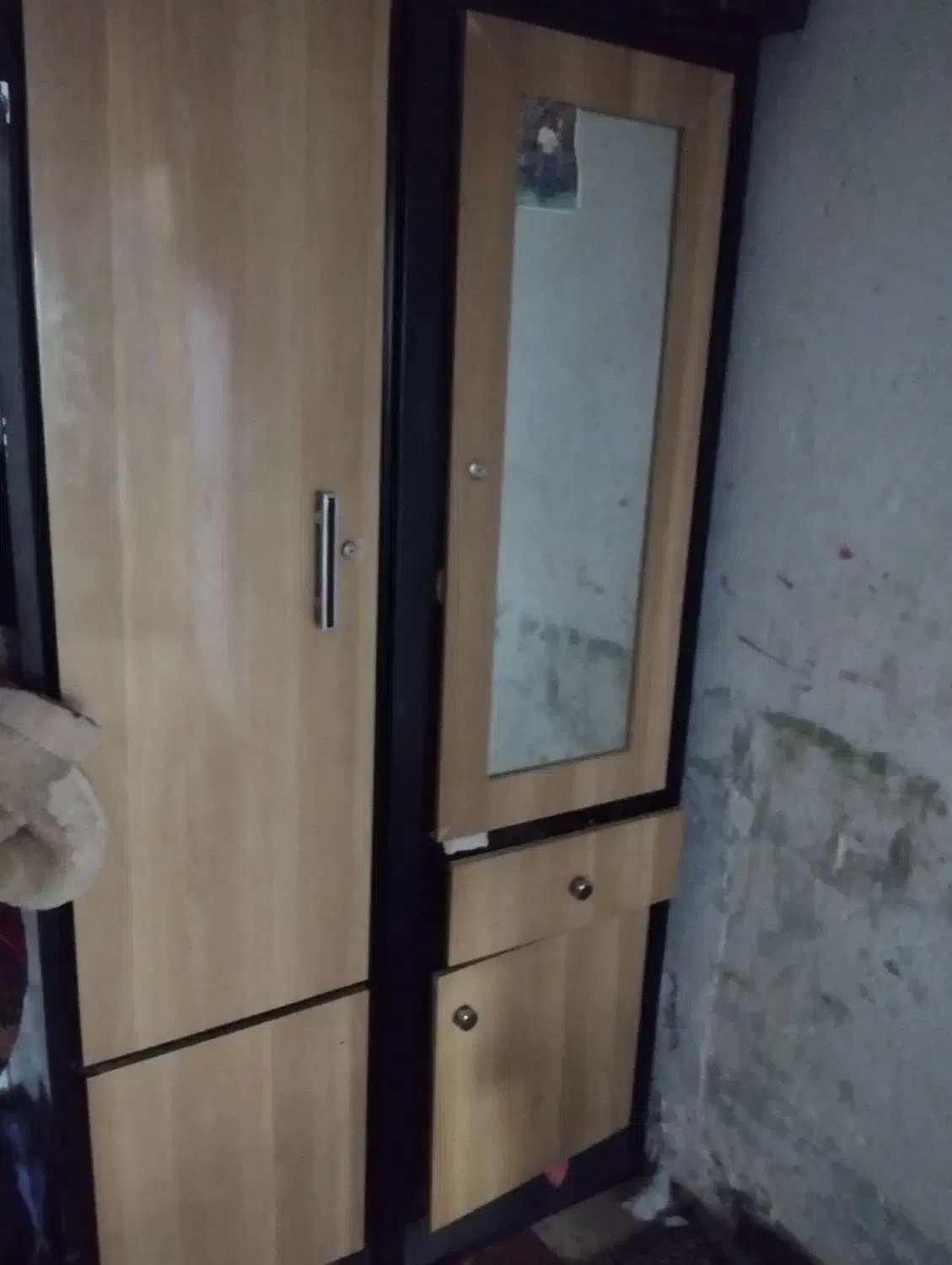 کمد|جاکفشی، کمد، دراور|ایرانشهر, |دیوار