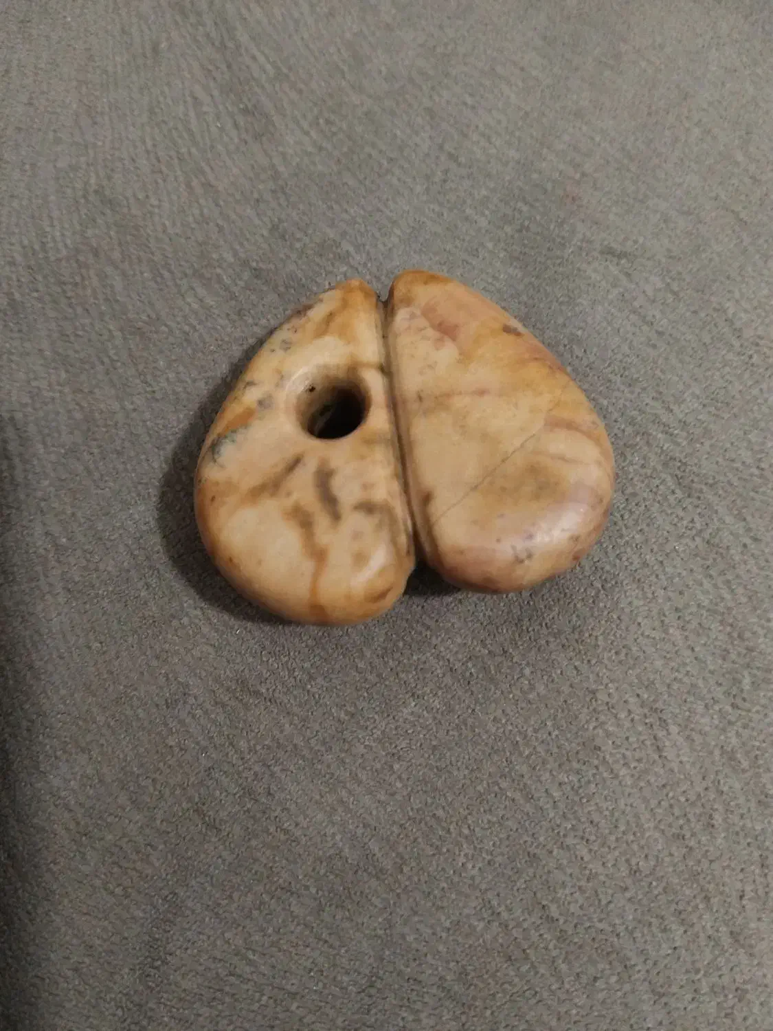 سنگ یامهره قدیمی|کلکسیون اشیاء عتیقه|گنبد کاووس, |دیوار