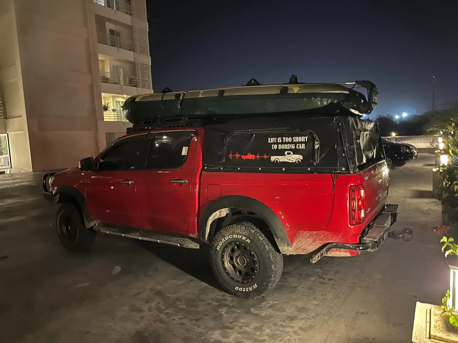 کی ام سی تی۸ ۱۴۰۱|خودرو سواری و وانت|اصفهان, چرخاب|دیوار