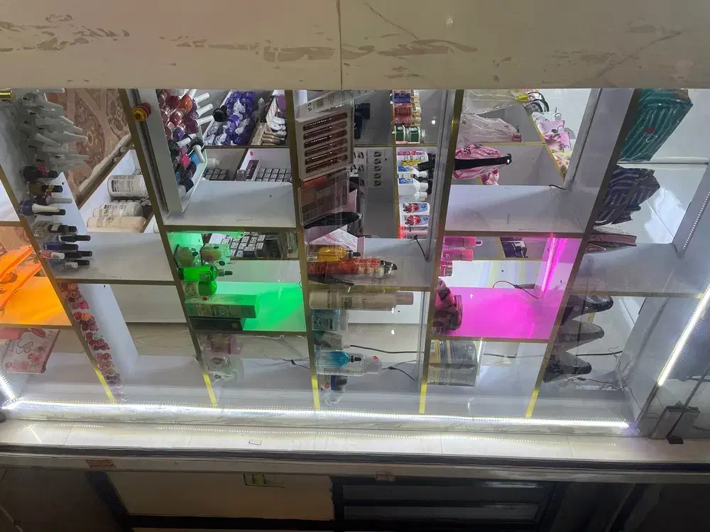 قفسه و پیشخوان|کتابخانه، شلف، قفسههای دیواری|شهریار, شهرک امیریه|دیوار