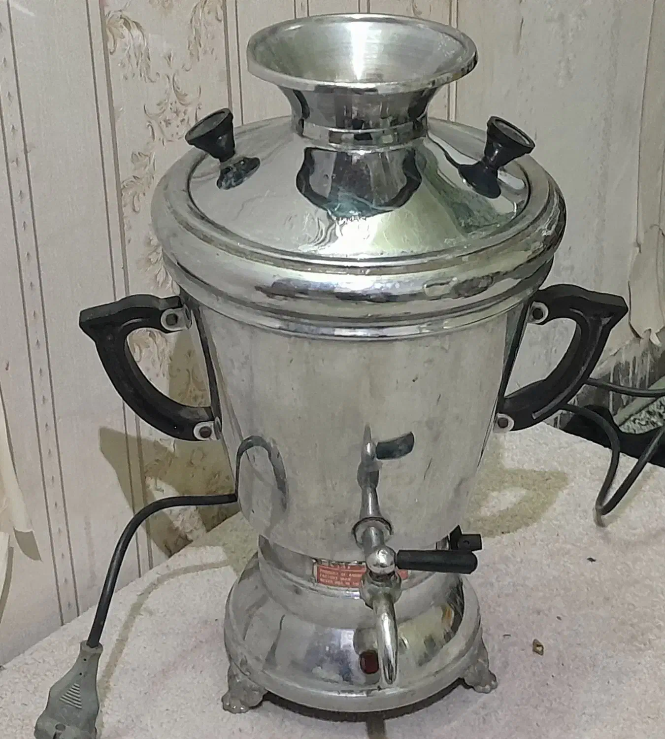 سماور برقی|سماور، چایساز، قهوهساز|اهواز, زندوکیلی|دیوار