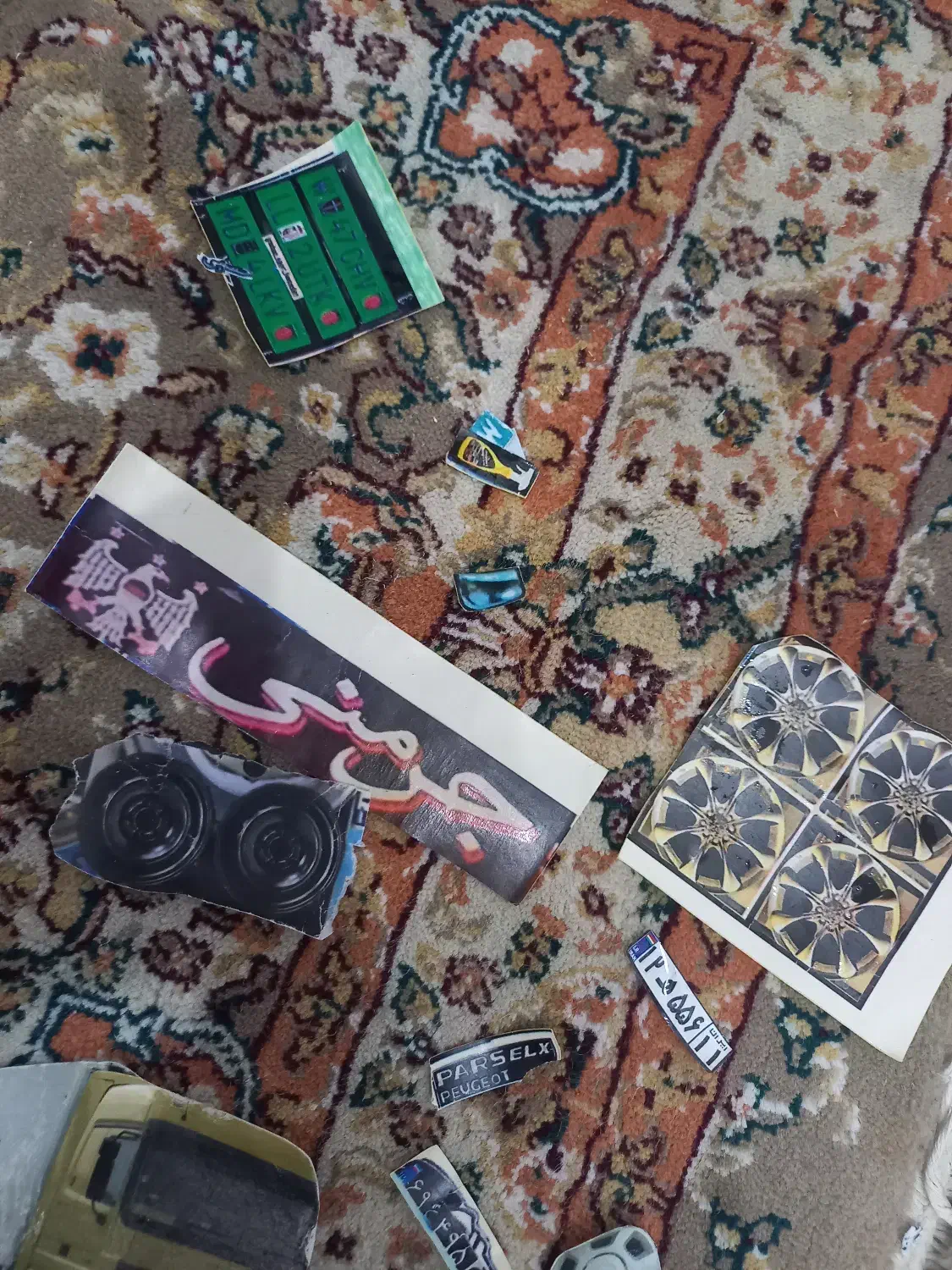 وسایل تزعینی ماکت ماشین تخفیف میدم زیاد|اسباببازی|رشت, لاکانی|دیوار