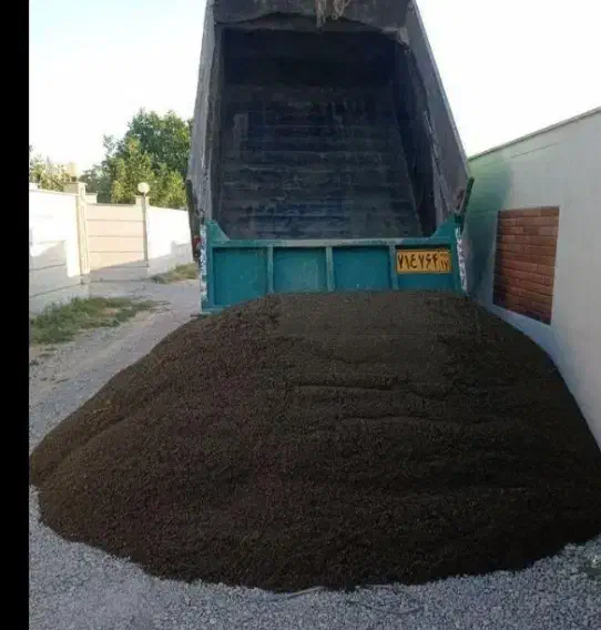 حمل شن و ماسه وگل باغچه و مخلوط کمپرسی تک صدرا|خدمات حمل و نقل|صدرا-فارس, باغشهر دادگستری قدیم|دیوار