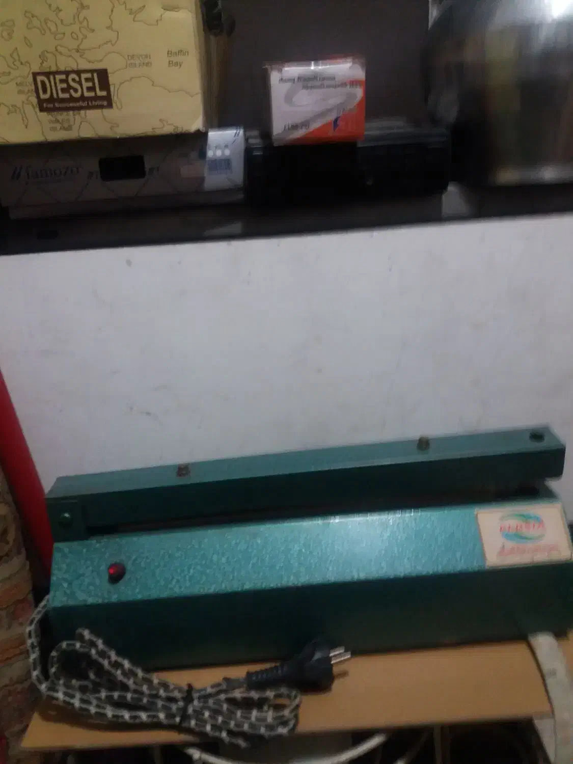 ماشین دوخت پلاستیک در حد عالی|سایر لوازم برقی|نوده انقلاب, |دیوار