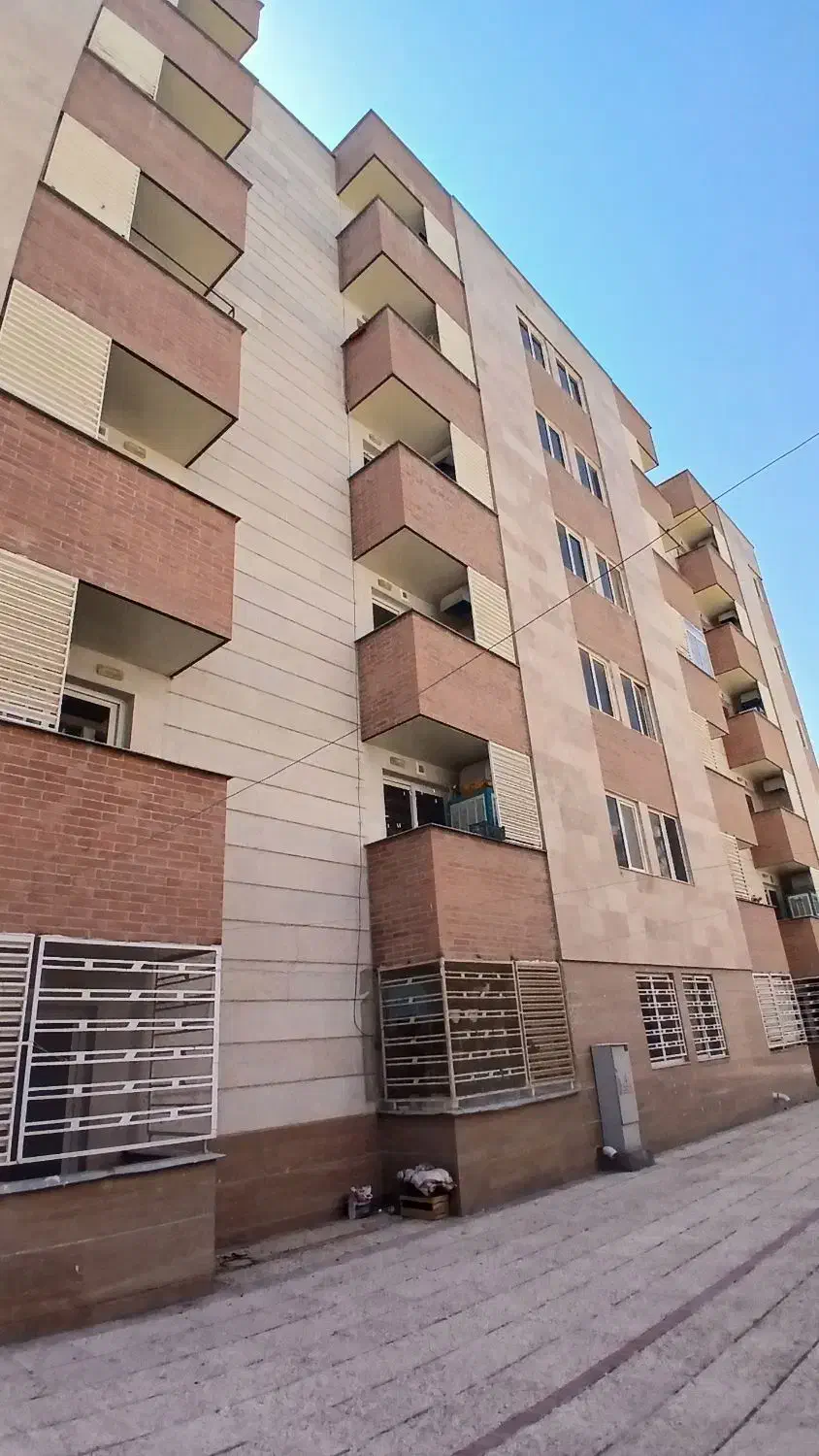 رهن و اجاره آپارتمان نوساز خورشید|اجارهٔ آپارتمان|صدرا-فارس, فاز ۱|دیوار