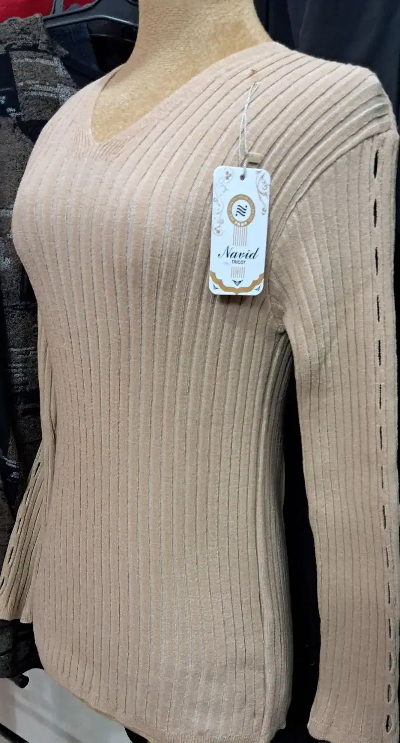 بلوز گپ در پنج رنگ متنوع|لباس|اصفهان, شیخ اشراق|دیوار