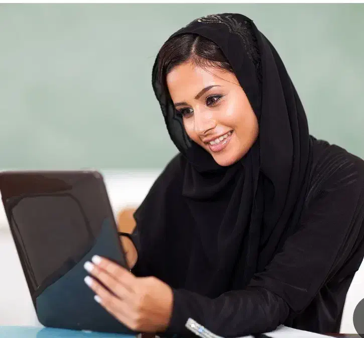 استخدام منشی خانم دفتر مهندسی|استخدام اداری و مدیریت|اردبیل, |دیوار