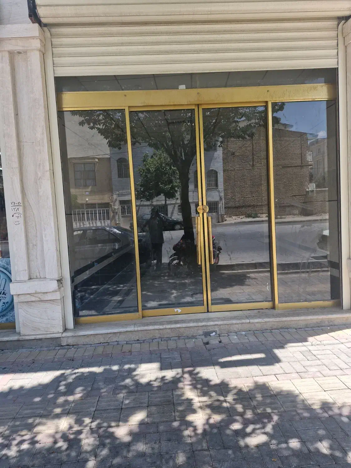 یک مغازه حدود ۷۰ متر مشارکت با آشپزخانه|مشارکت در ساخت املاک|گلپایگان, |دیوار